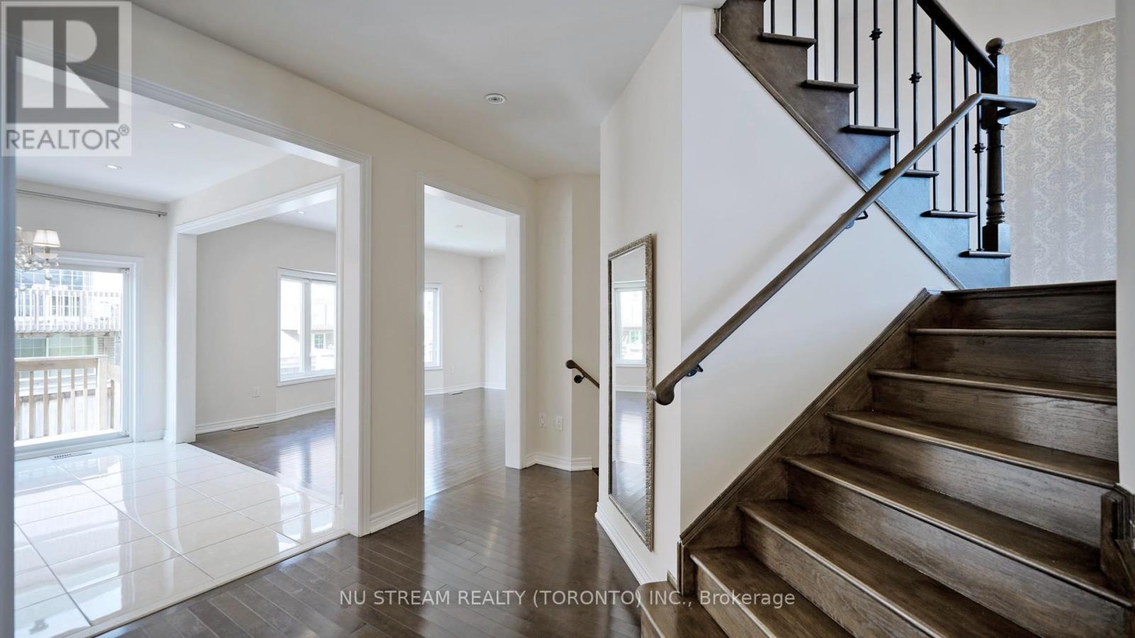 73 Serano Crescent, Richmond Hill, Ontario  L4E 0R8 - Photo 17 - N13493206