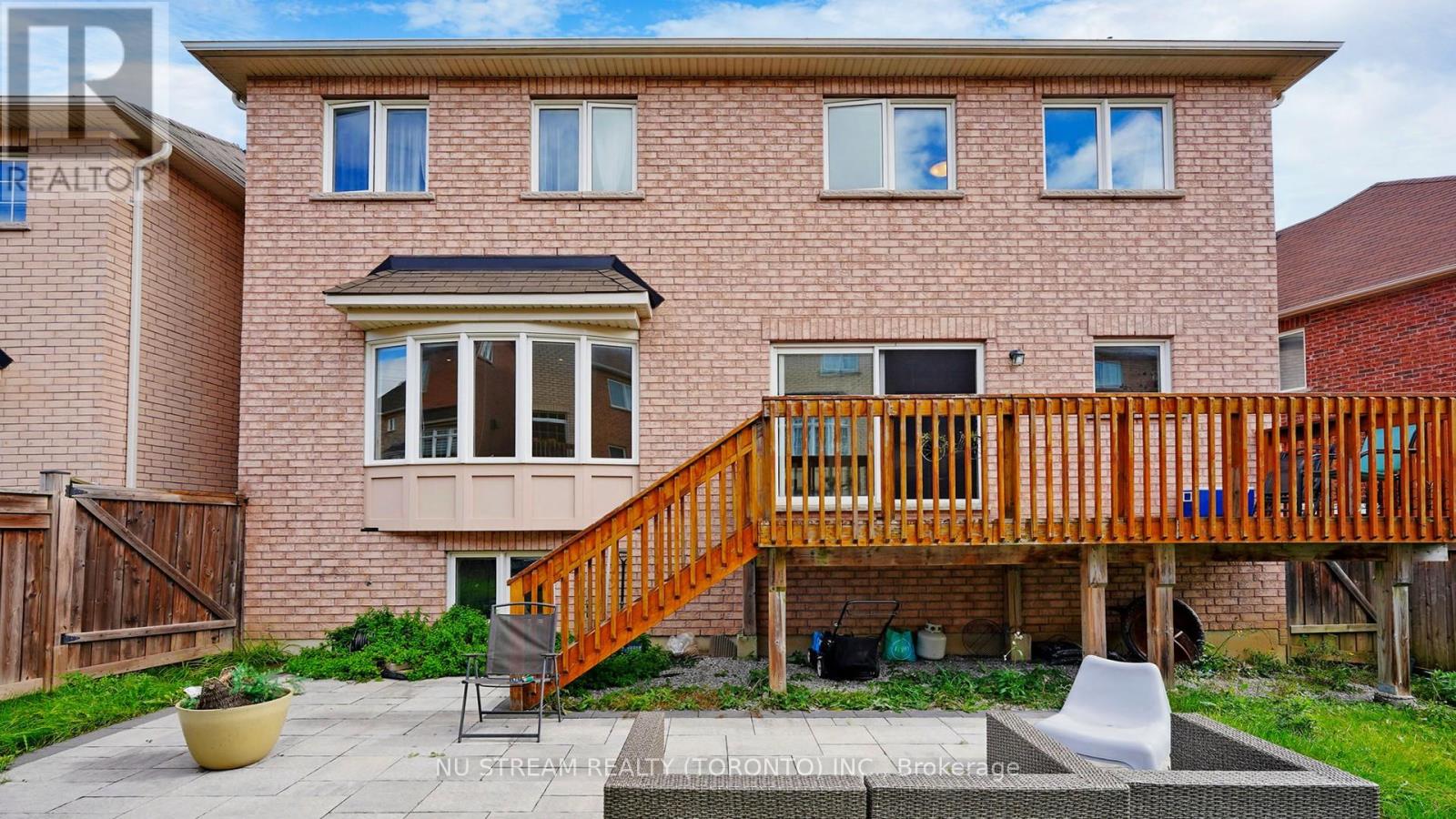73 Serano Crescent, Richmond Hill, Ontario  L4E 0R8 - Photo 38 - N13493206