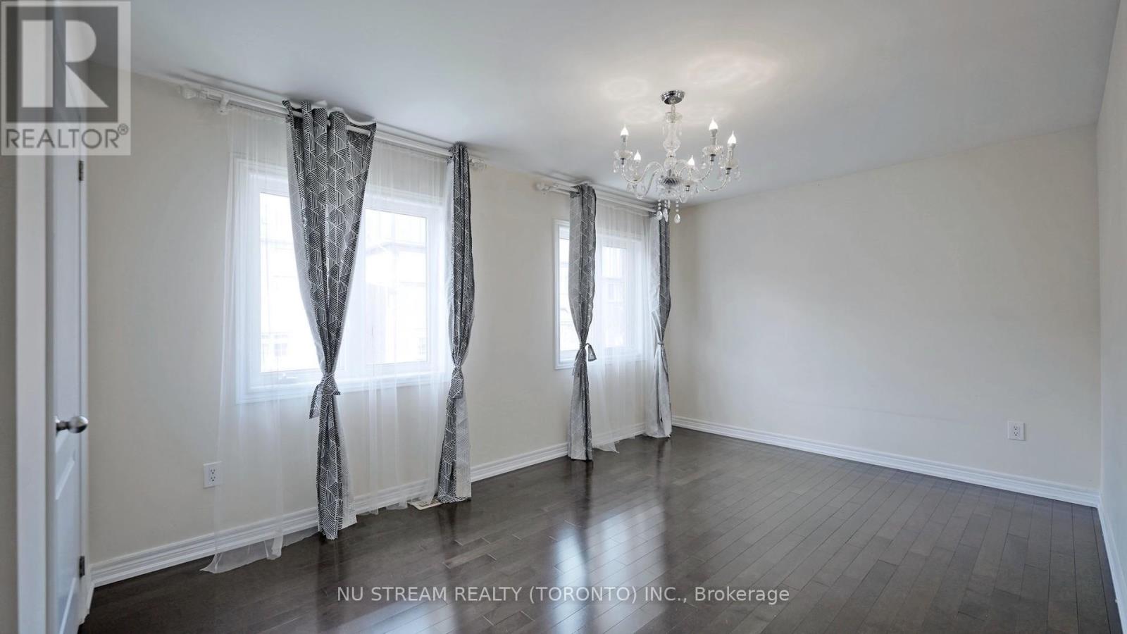 73 Serano Crescent, Richmond Hill, Ontario  L4E 0R8 - Photo 29 - N13493206