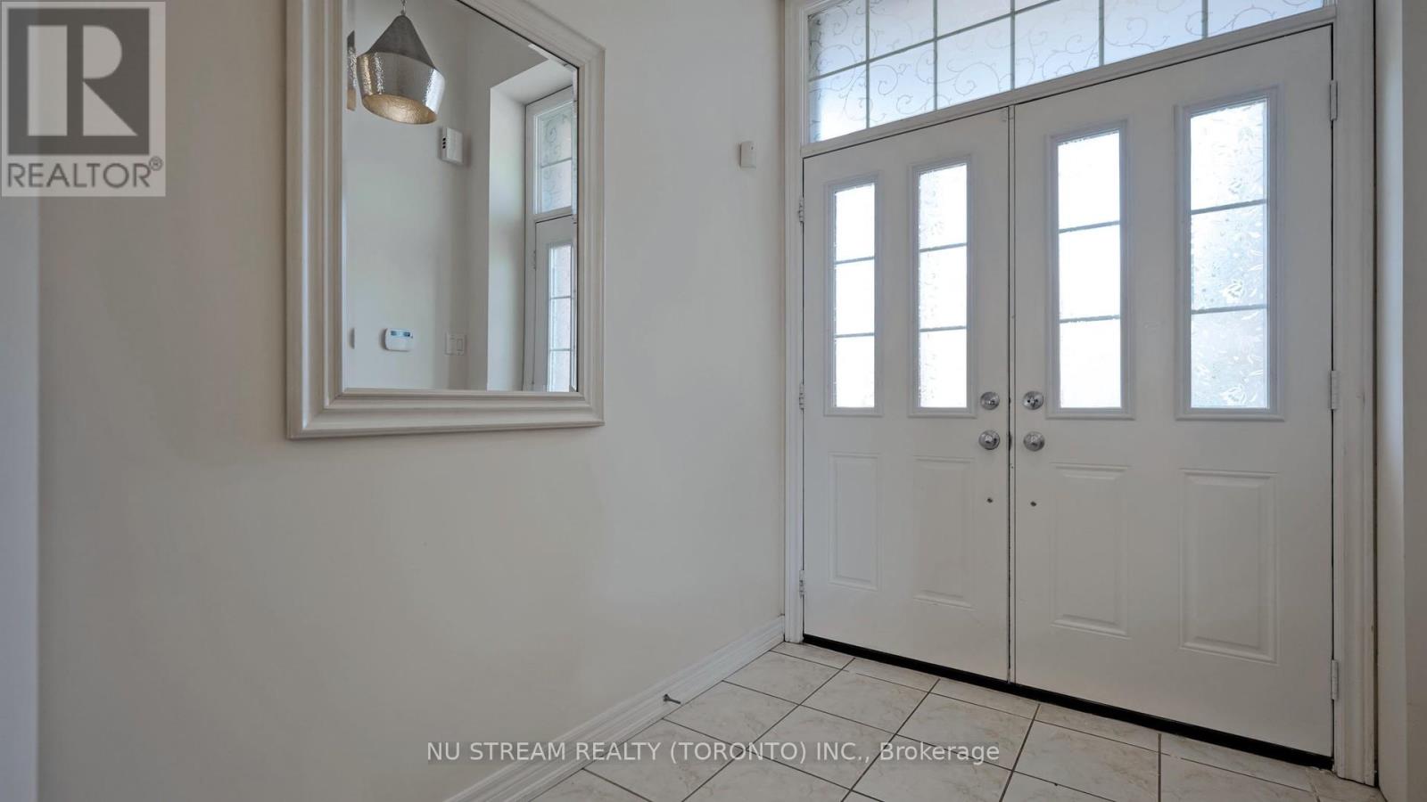 73 Serano Crescent, Richmond Hill, Ontario  L4E 0R8 - Photo 13 - N13493206