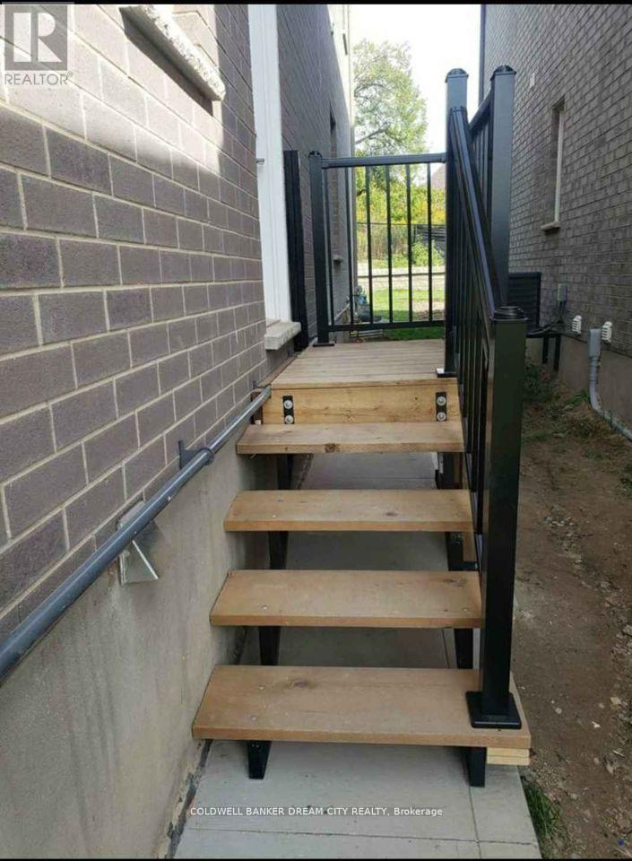 (Lower) - 158 Forest Creek Drive N, Kitchener, Ontario  N2R 0M1 - Photo 2 - X13493236