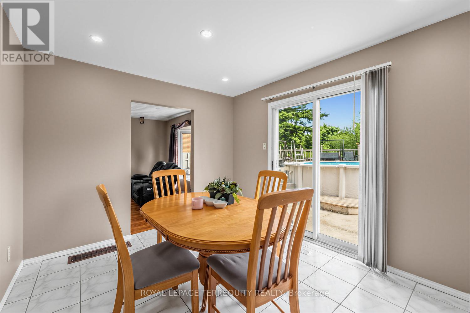 746 Limeridge Road E, Hamilton, Ontario  L8W 1A3 - Photo 8 - X13493372