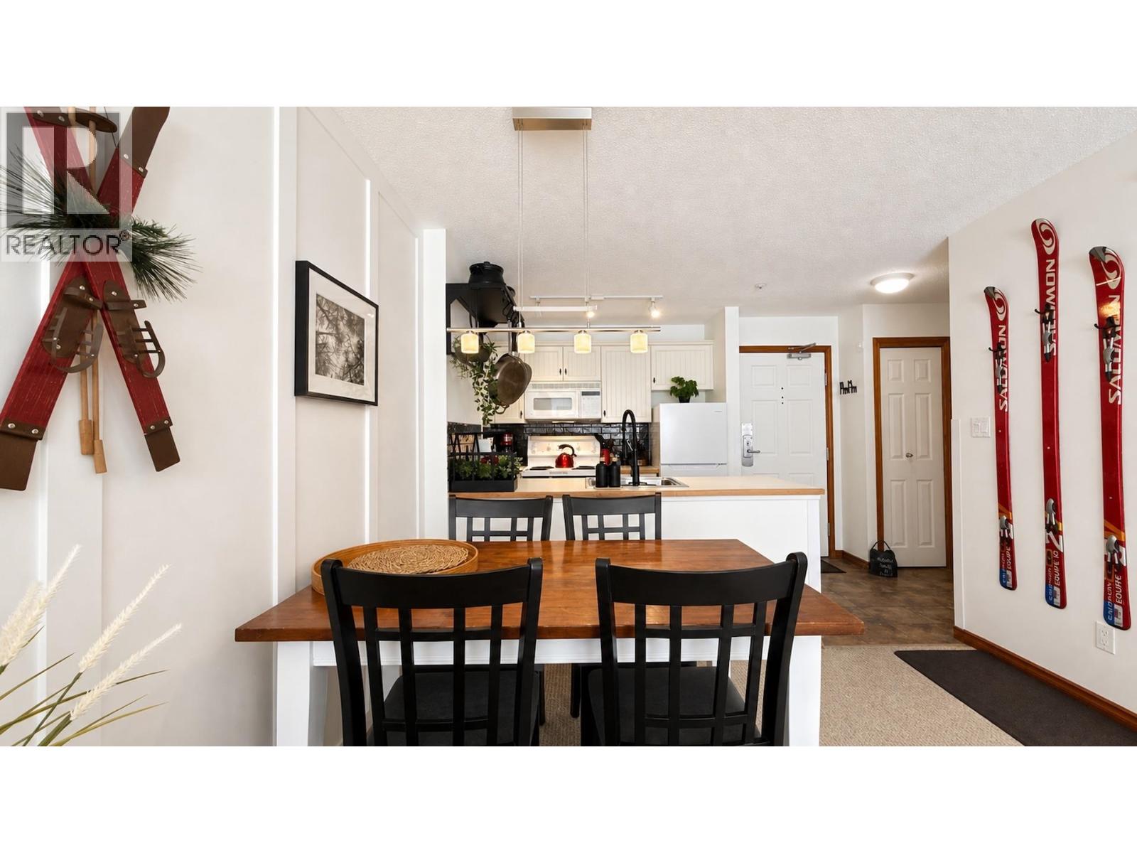 334 4800 Spearhead Drive, Whistler, British Columbia  V8E 1G1 - Photo 7 - R3132163
