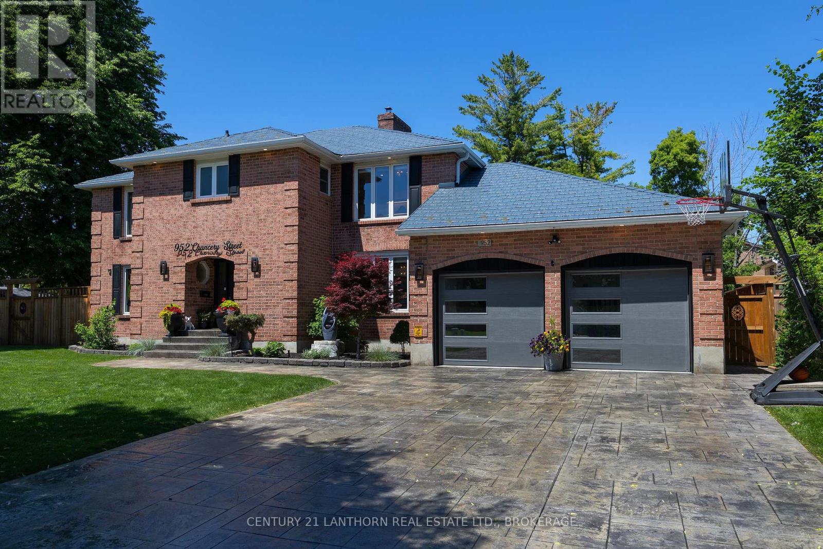 952 CHANCERY STREET, Kingston (North of Taylor-Kidd Blvd)
