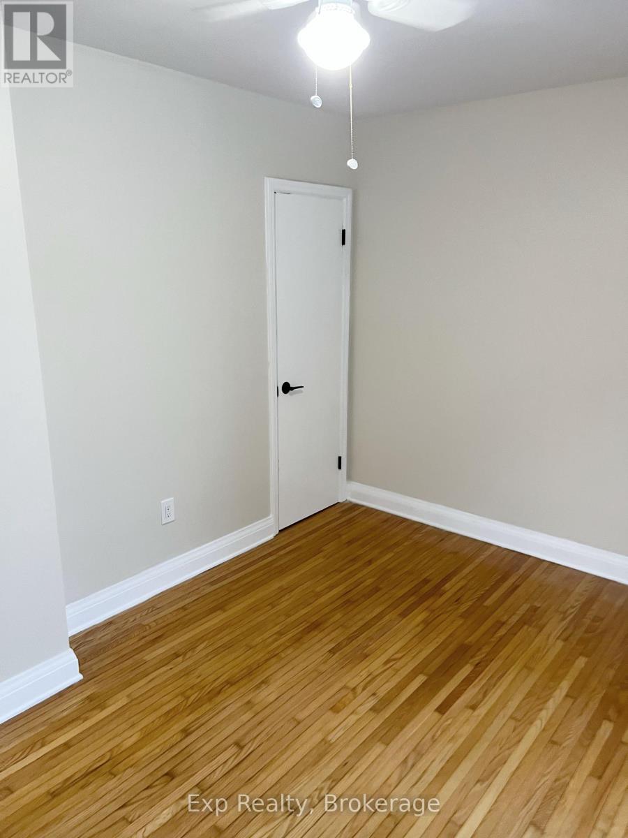 15 Redden Street, Kingston, Ontario  K7M 4K9 - Photo 10 - X13493440