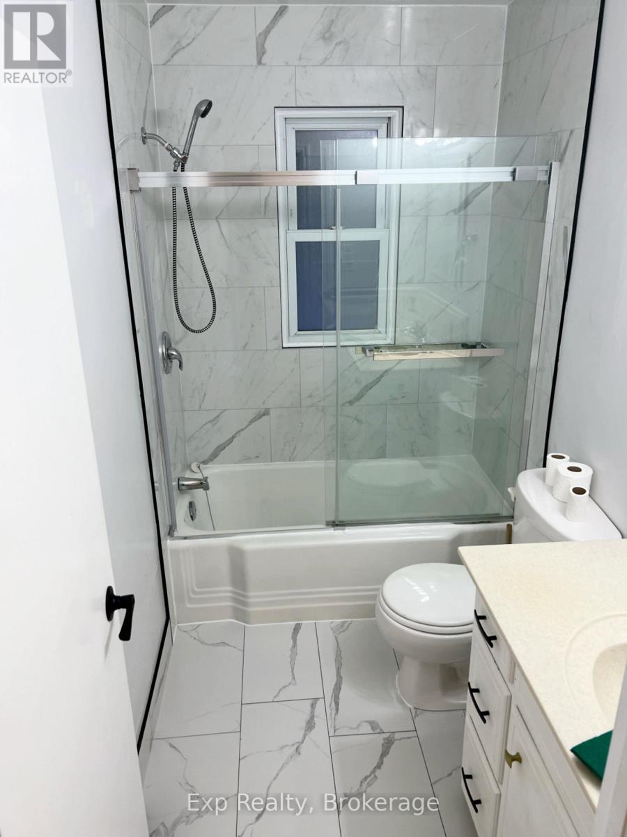 15 Redden Street, Kingston, Ontario  K7M 4K9 - Photo 8 - X13493440