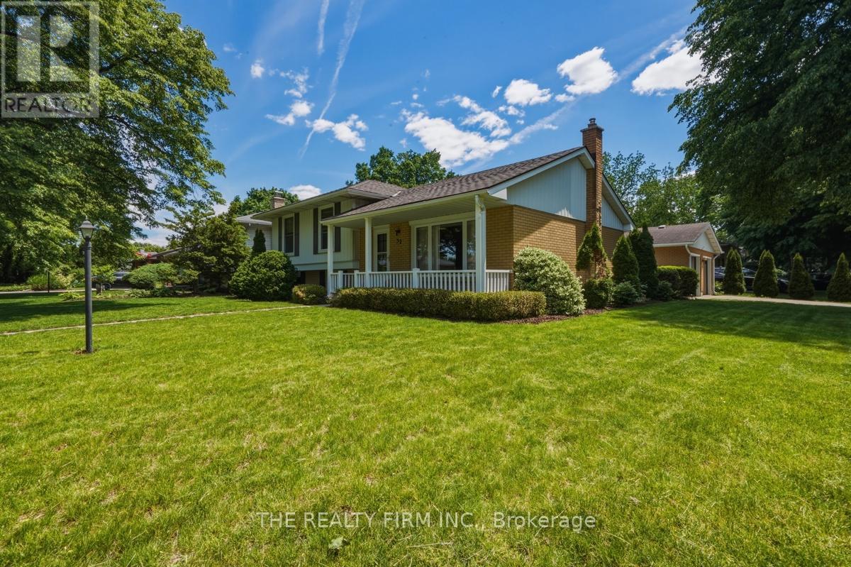 52 Maxwell Crescent, London North, Ontario  N5X 1Z1 - Photo 2 - X13493520