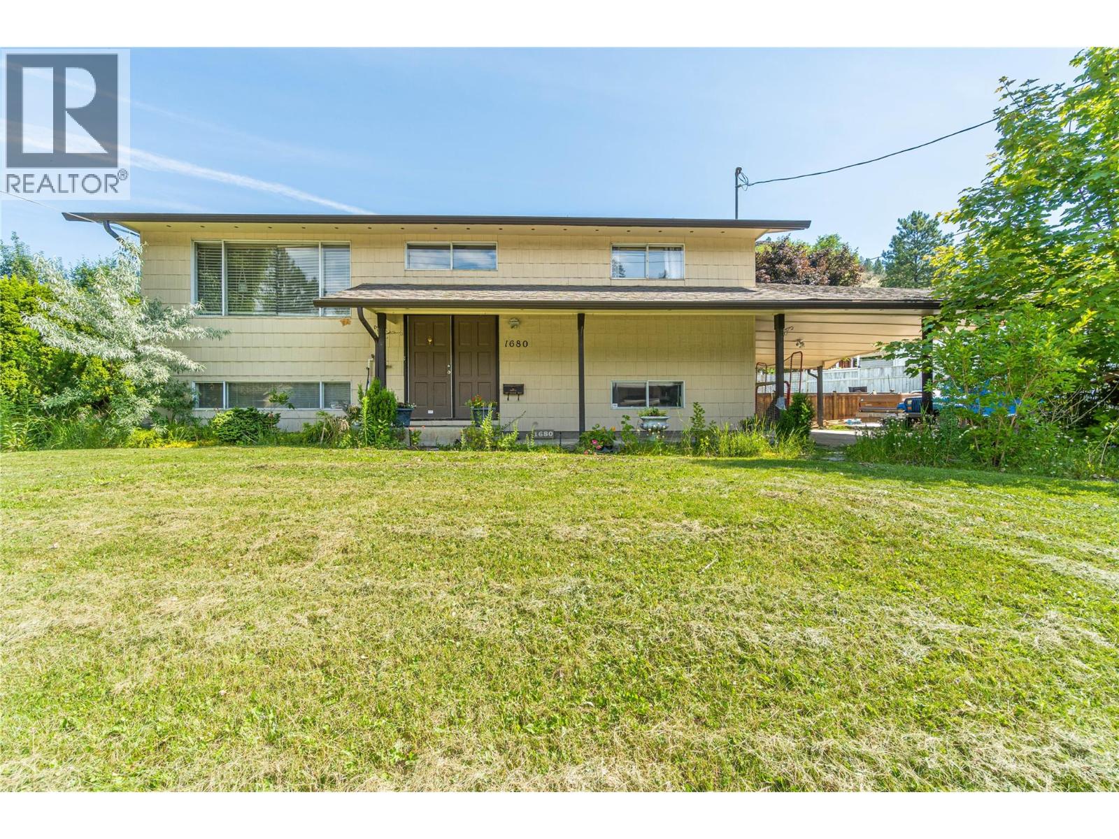 1680 Mt. Dufferin Drive