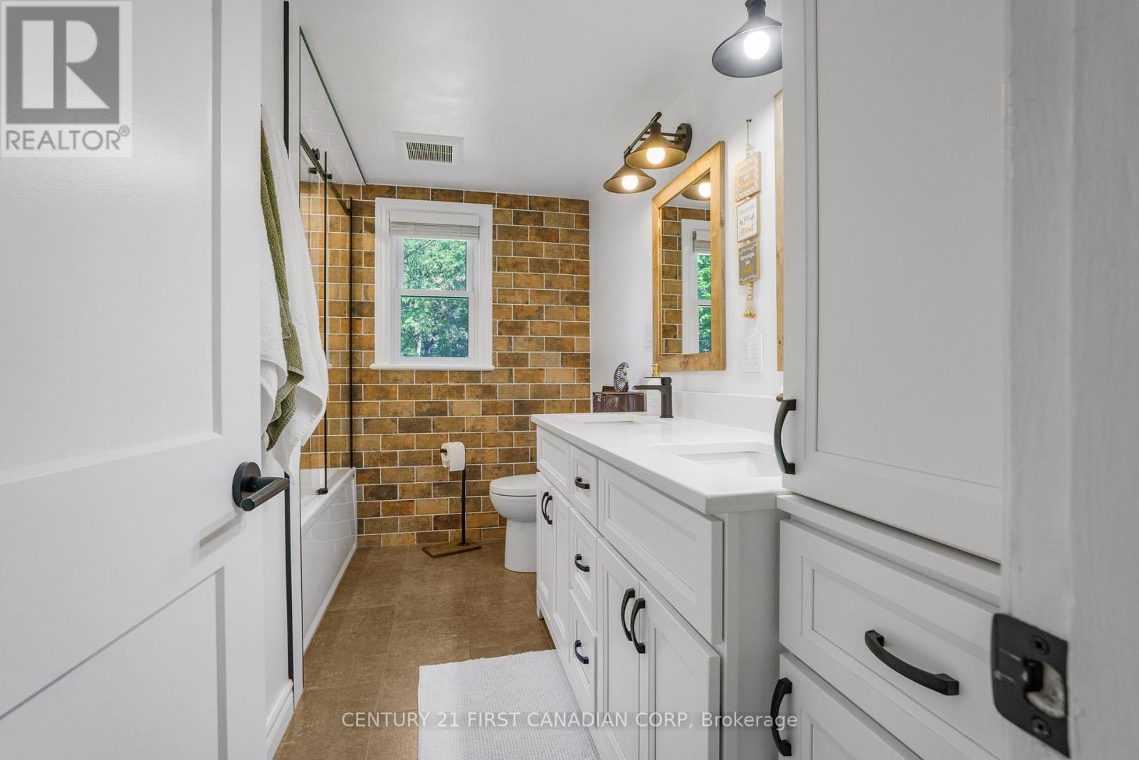 9 O'brien Drive, Chatham-Kent, Ontario  N7M 2E5 - Photo 21 - X13493576