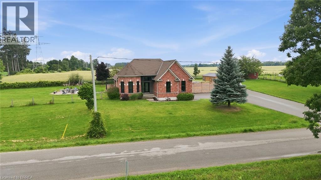 5 Falkland Road, Falkland, Ontario  N0J 1V0 - Photo 4 - 40843246