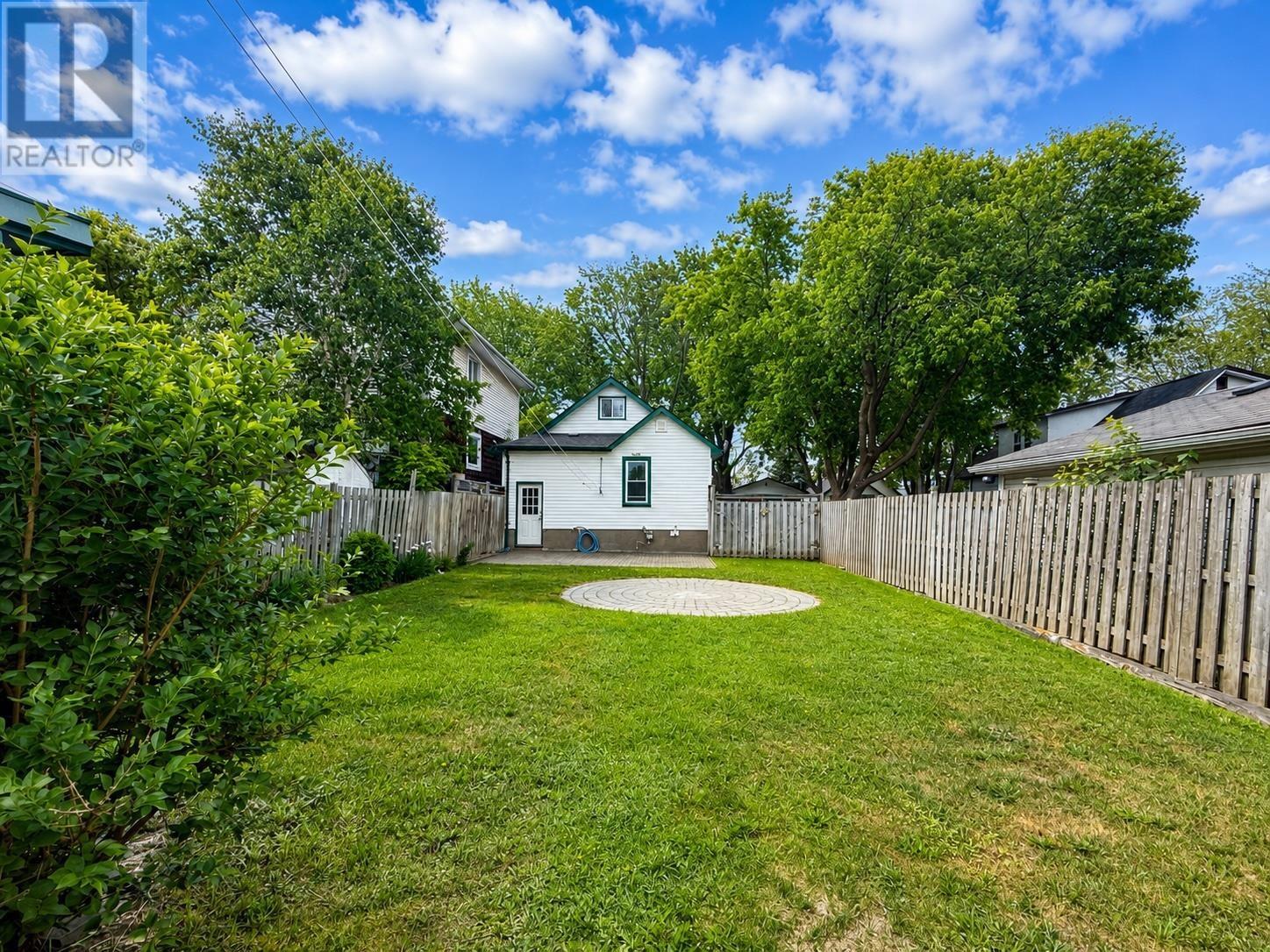 102 Kenogami Ave S, Thunder Bay, Ontario  P7B 4R7 - Photo 45 - TB2601595