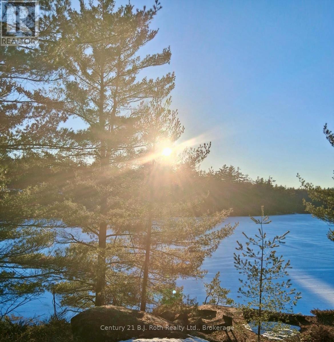 1112 Sam Cook Road, Gravenhurst, Ontario  P1P 1R3 - Photo 2 - X13122590
