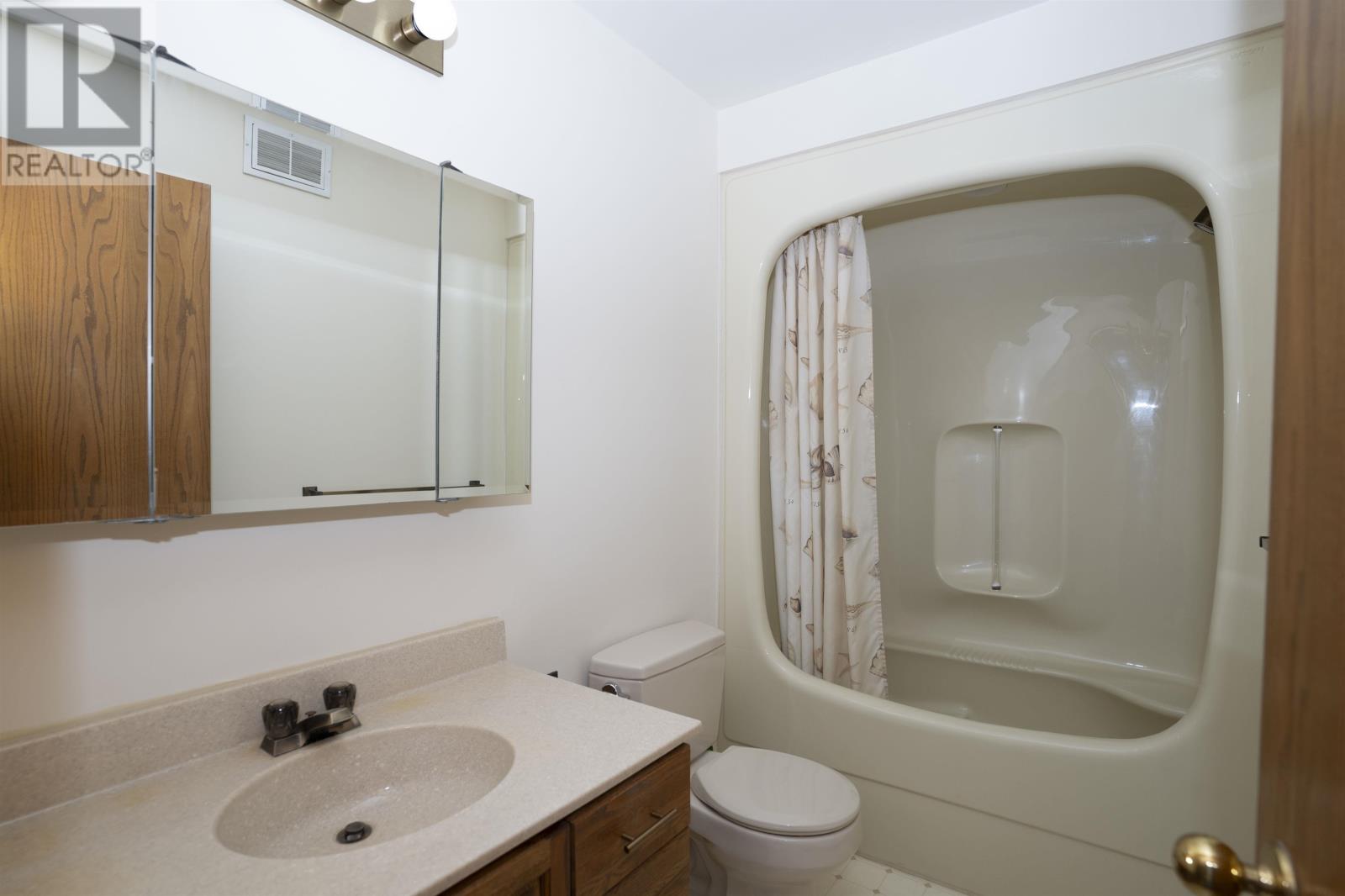 110 Albany St, Thunder Bay, Ontario  P7A 6Z2 - Photo 16 - TB2601661
