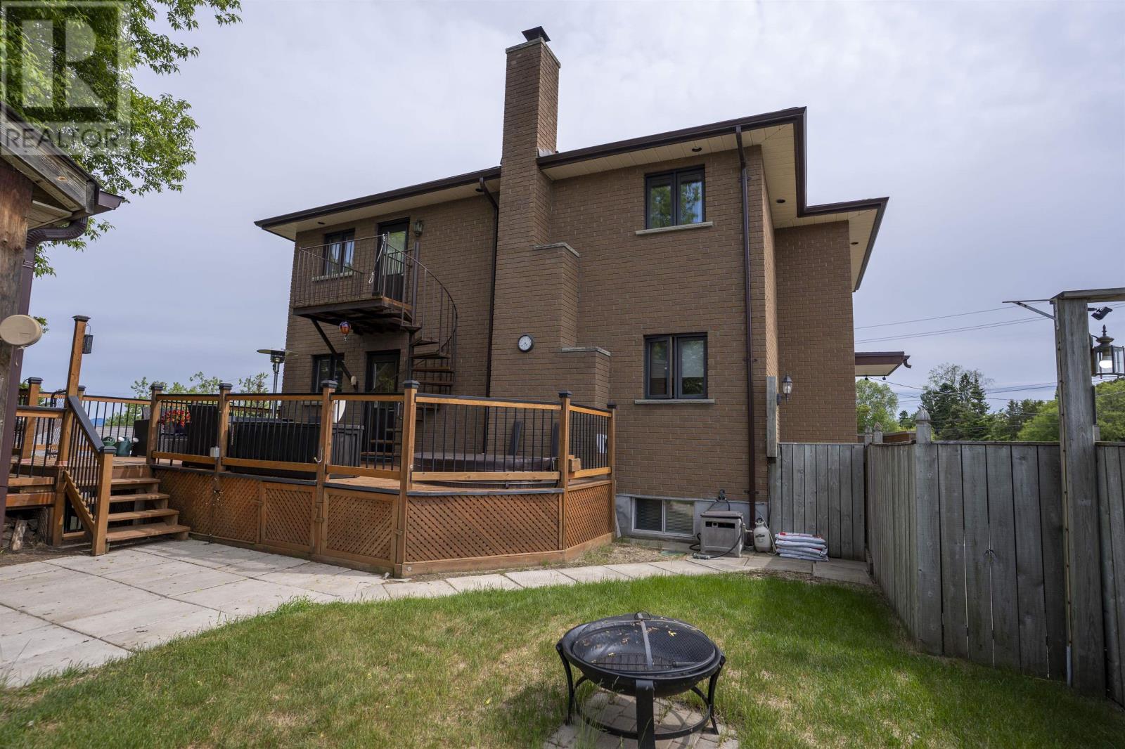 110 Albany St, Thunder Bay, Ontario  P7A 6Z2 - Photo 44 - TB2601661