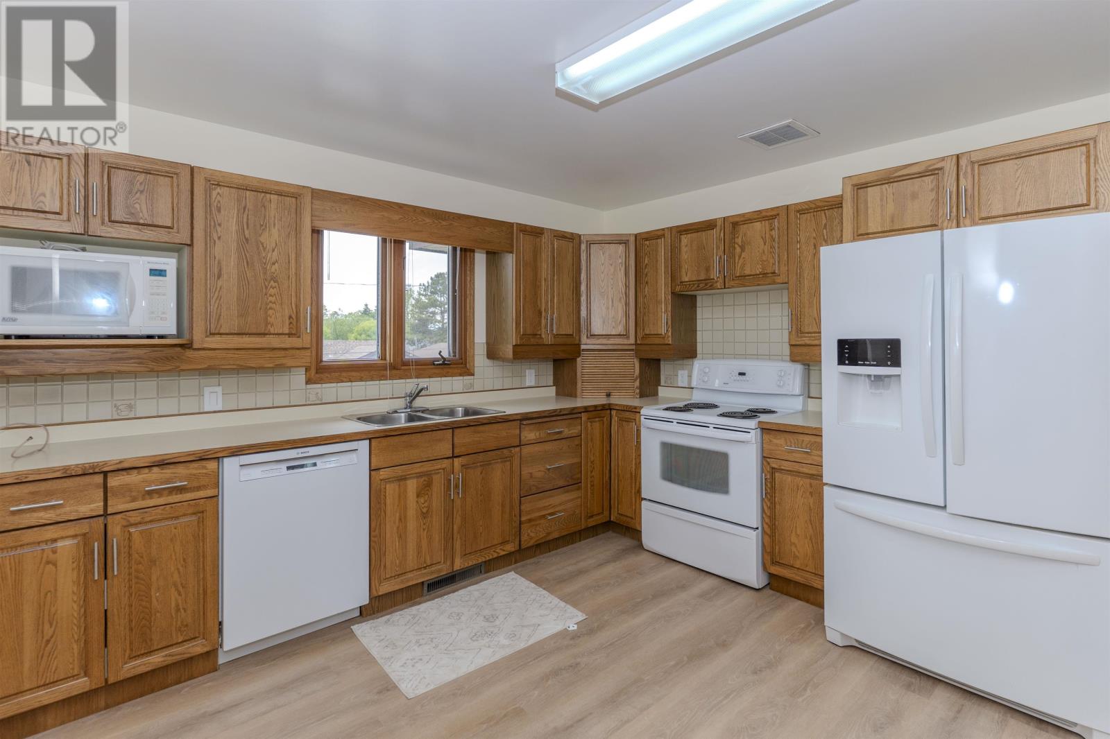 110 Albany St, Thunder Bay, Ontario  P7A 6Z2 - Photo 29 - TB2601665