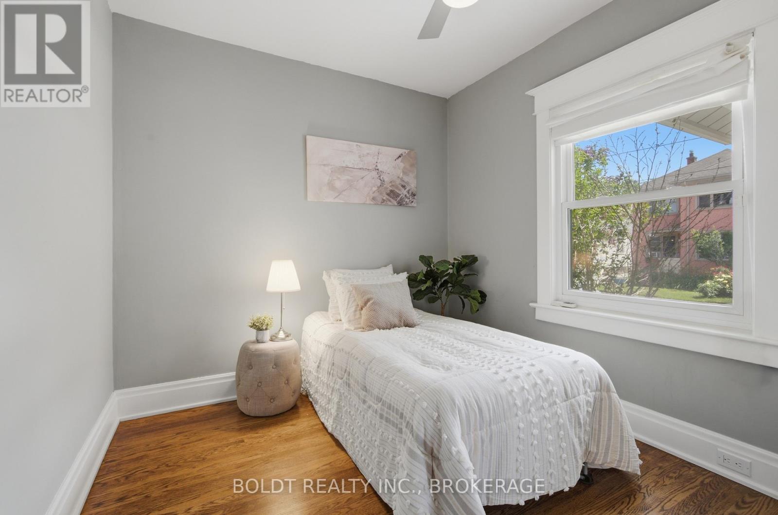 21 Albert Street, St. Catharines, Ontario  L2R 2G6 - Photo 15 - X13493628