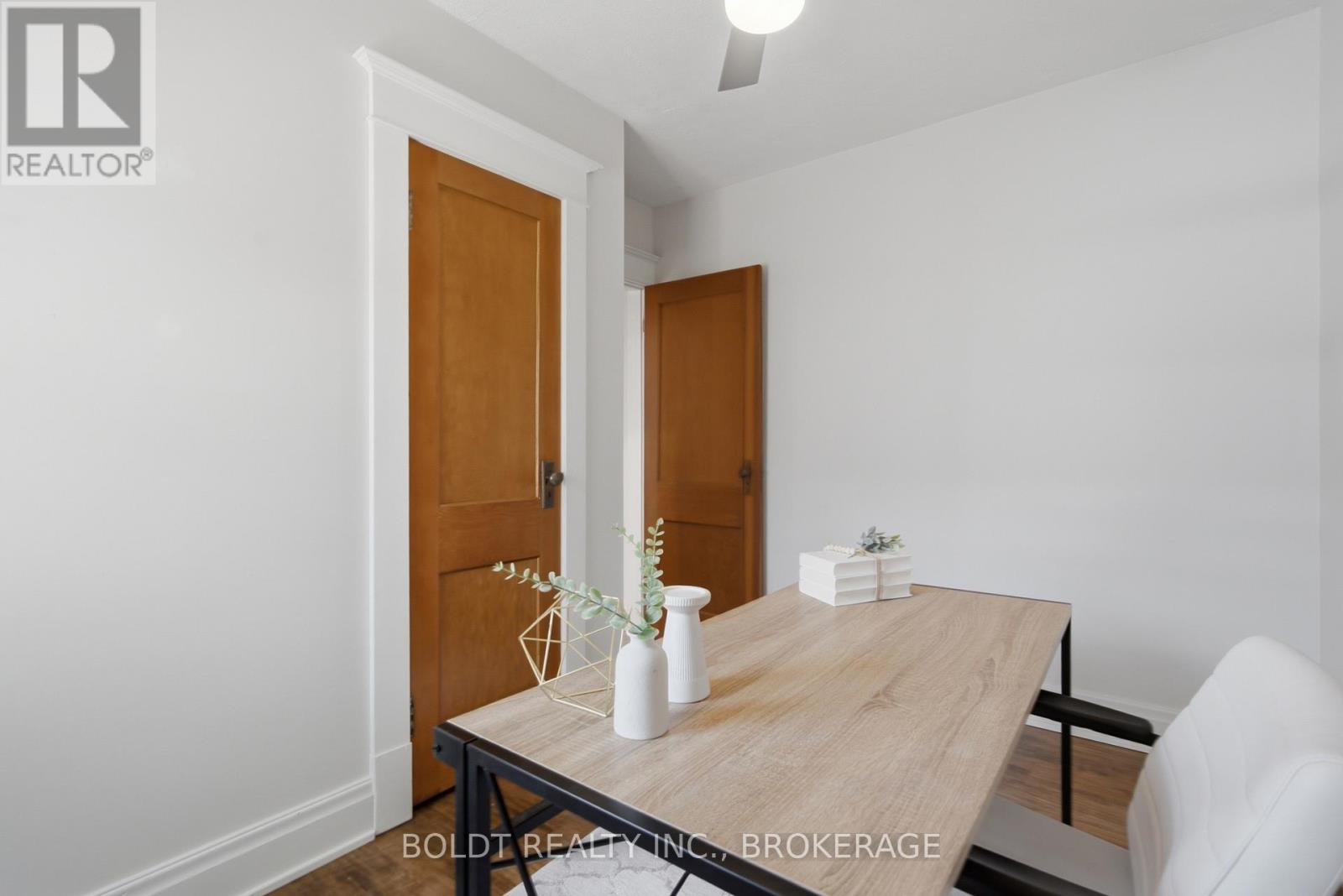 21 Albert Street, St. Catharines, Ontario  L2R 2G6 - Photo 20 - X13493628