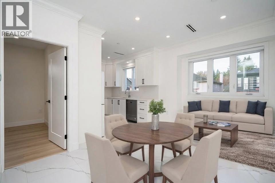 4XXX-3A W 28 AVENUE, Vancouver, British Columbia