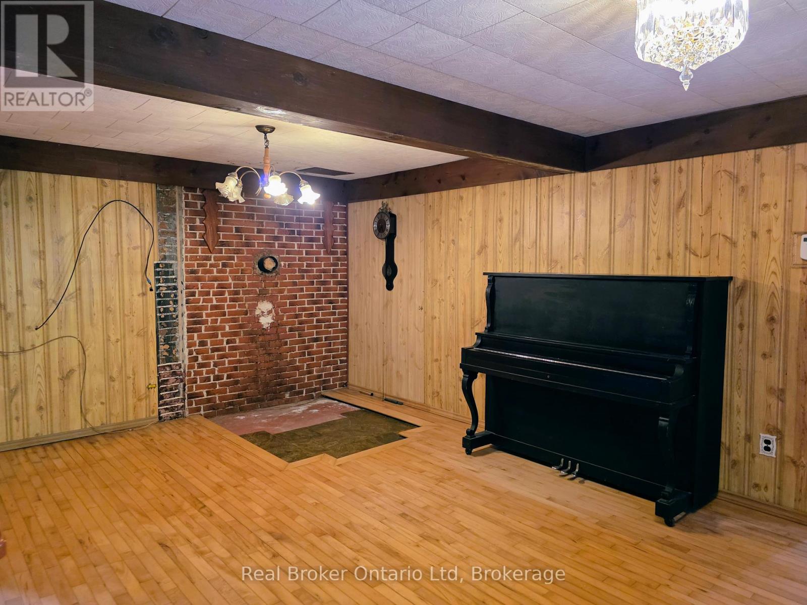 9 Burton Crescent S, South Bruce Peninsula, Ontario  N0H 2G0 - Photo 14 - X13493568