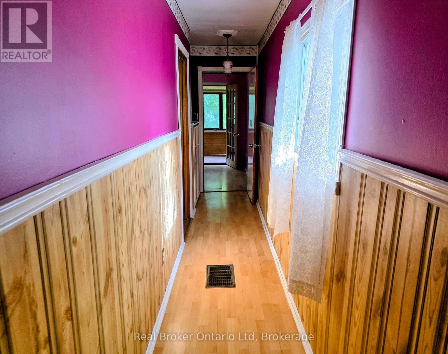 9 Burton Crescent S, South Bruce Peninsula, Ontario  N0H 2G0 - Photo 18 - X13493568