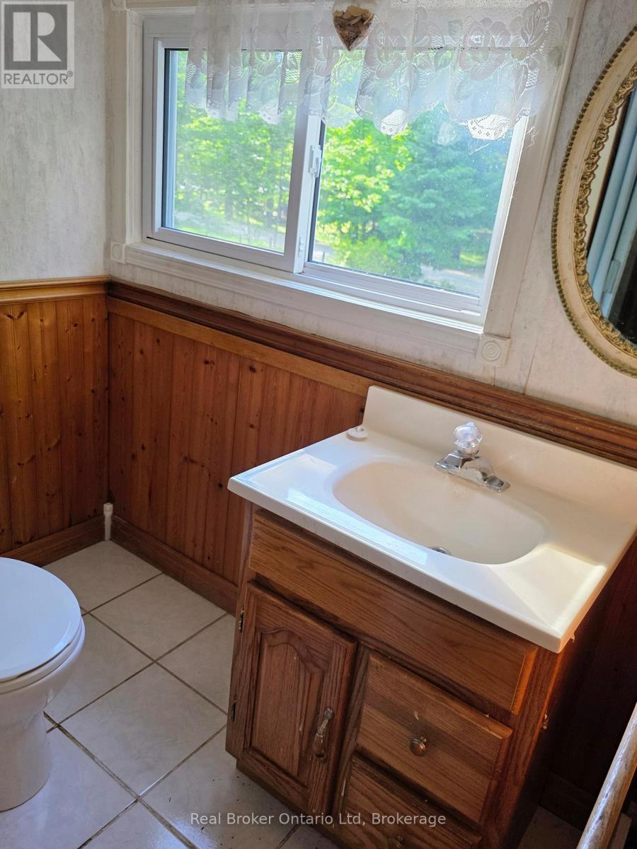 9 Burton Crescent S, South Bruce Peninsula, Ontario  N0H 2G0 - Photo 21 - X13493568