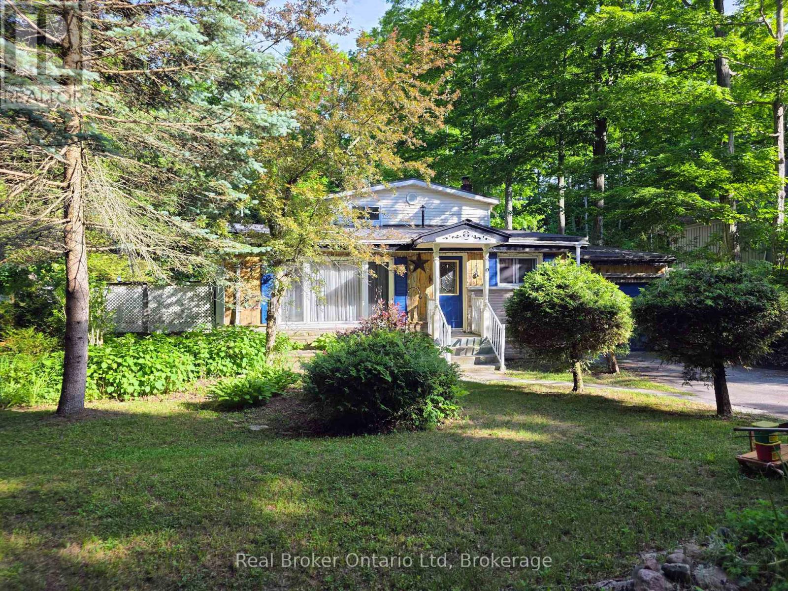 9 Burton Crescent S, South Bruce Peninsula, Ontario  N0H 2G0 - Photo 34 - X13493568