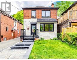 66 WILLOWBANK BOULEVARD, Toronto, Ontario