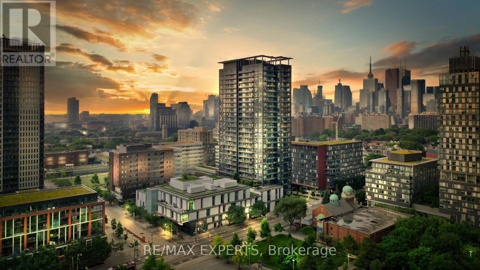 1907 - 225 SACKVILLE STREET, Toronto, Ontario