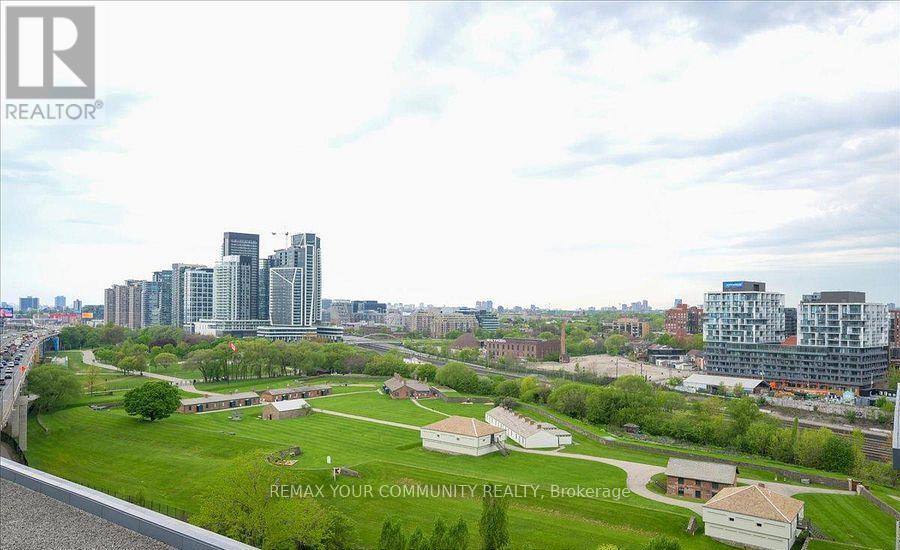 618 - 169 Fort York Boulevard, Toronto, Ontario  M5V 0C8 - Photo 31 - C13493708