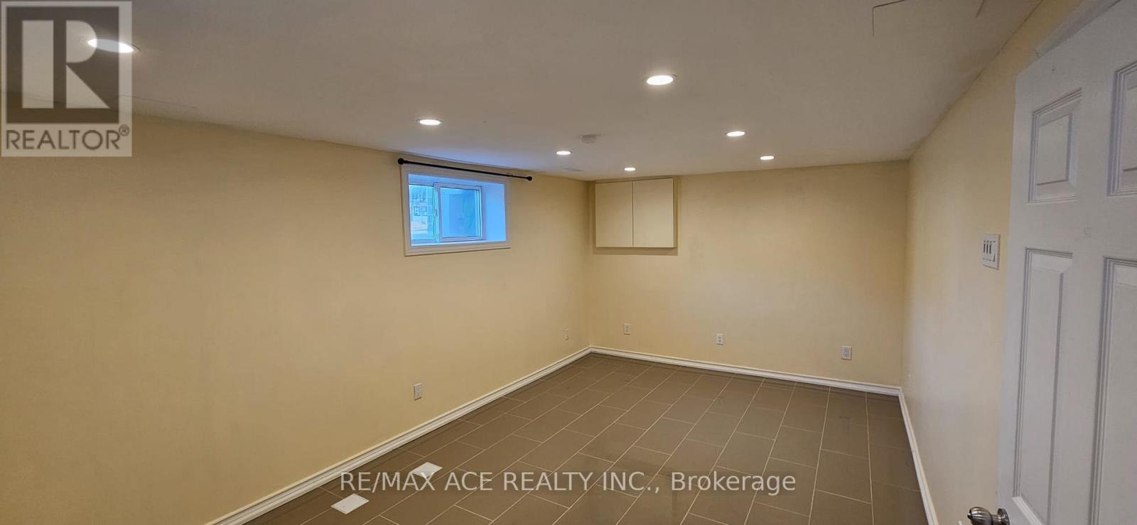 Bsmt - 2 Botany Hill Road, Toronto, Ontario  M1G 3K2 - Photo 10 - E13493428