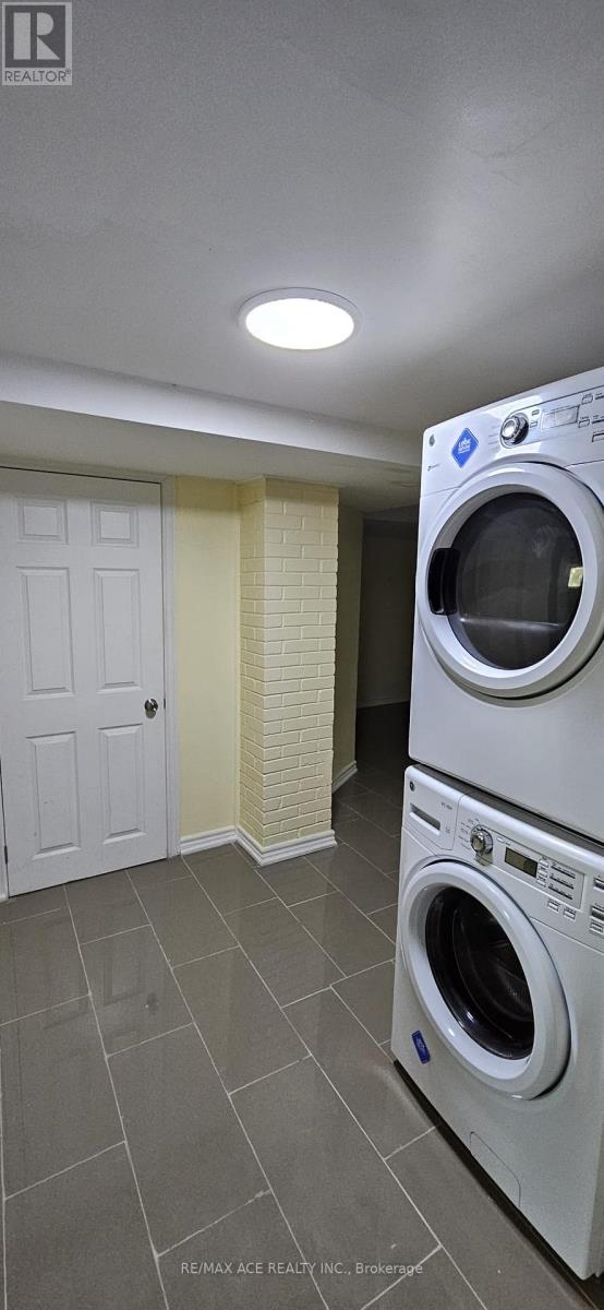 Bsmt - 2 Botany Hill Road, Toronto, Ontario  M1G 3K2 - Photo 4 - E13493428