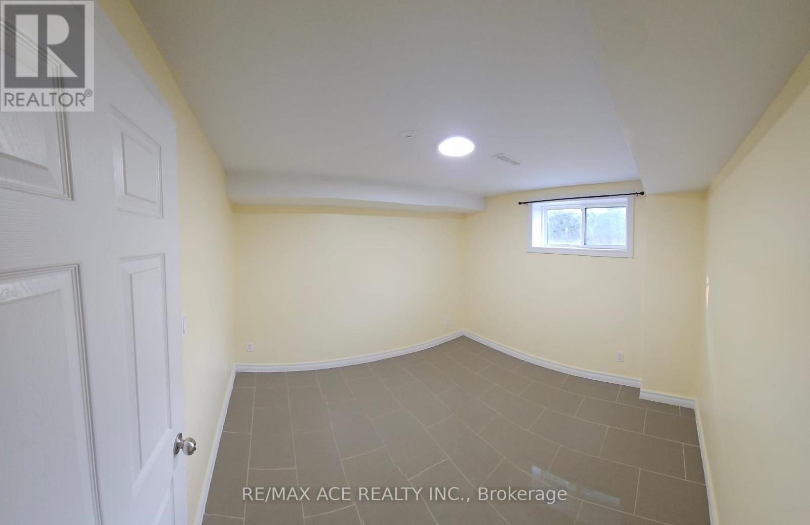 Bsmt - 2 Botany Hill Road, Toronto, Ontario  M1G 3K2 - Photo 7 - E13493428