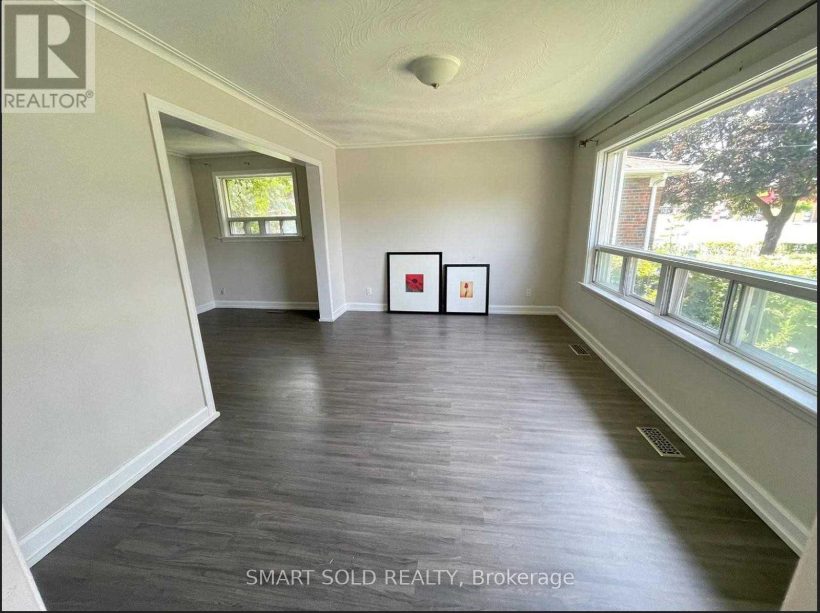 795 Ellesmere Road, Toronto, Ontario  M1P 2W2 - Photo 2 - E13493654