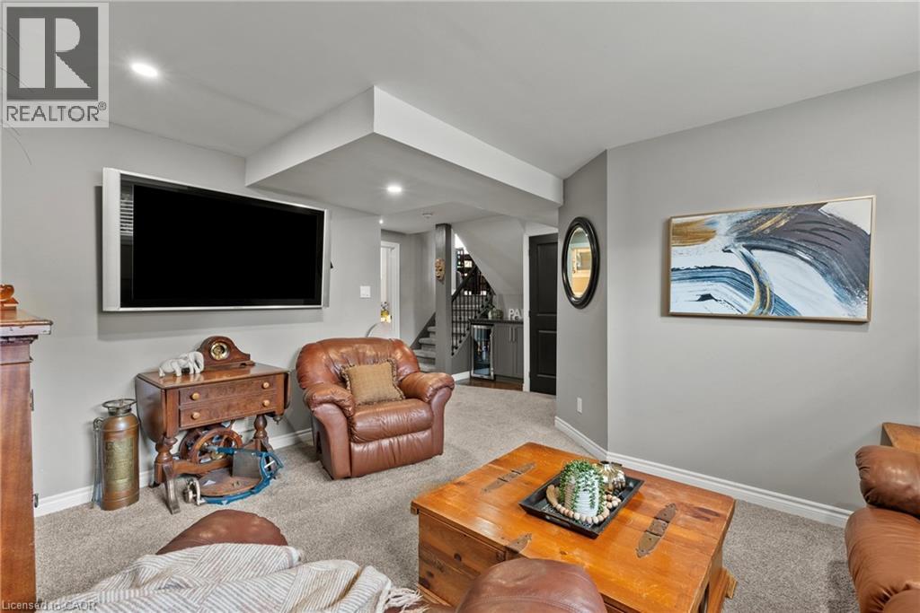 8 Bendamere Drive, Grimsby, Ontario  L3M 2N3 - Photo 21 - 40843139