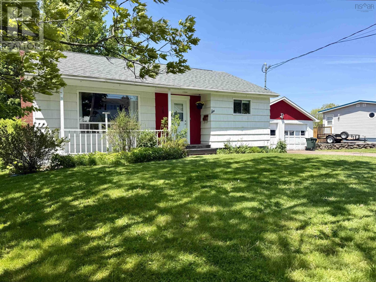 6 Durley Street, Amherst, Nova Scotia  B4H 2B1 - Photo 1 - 202610032