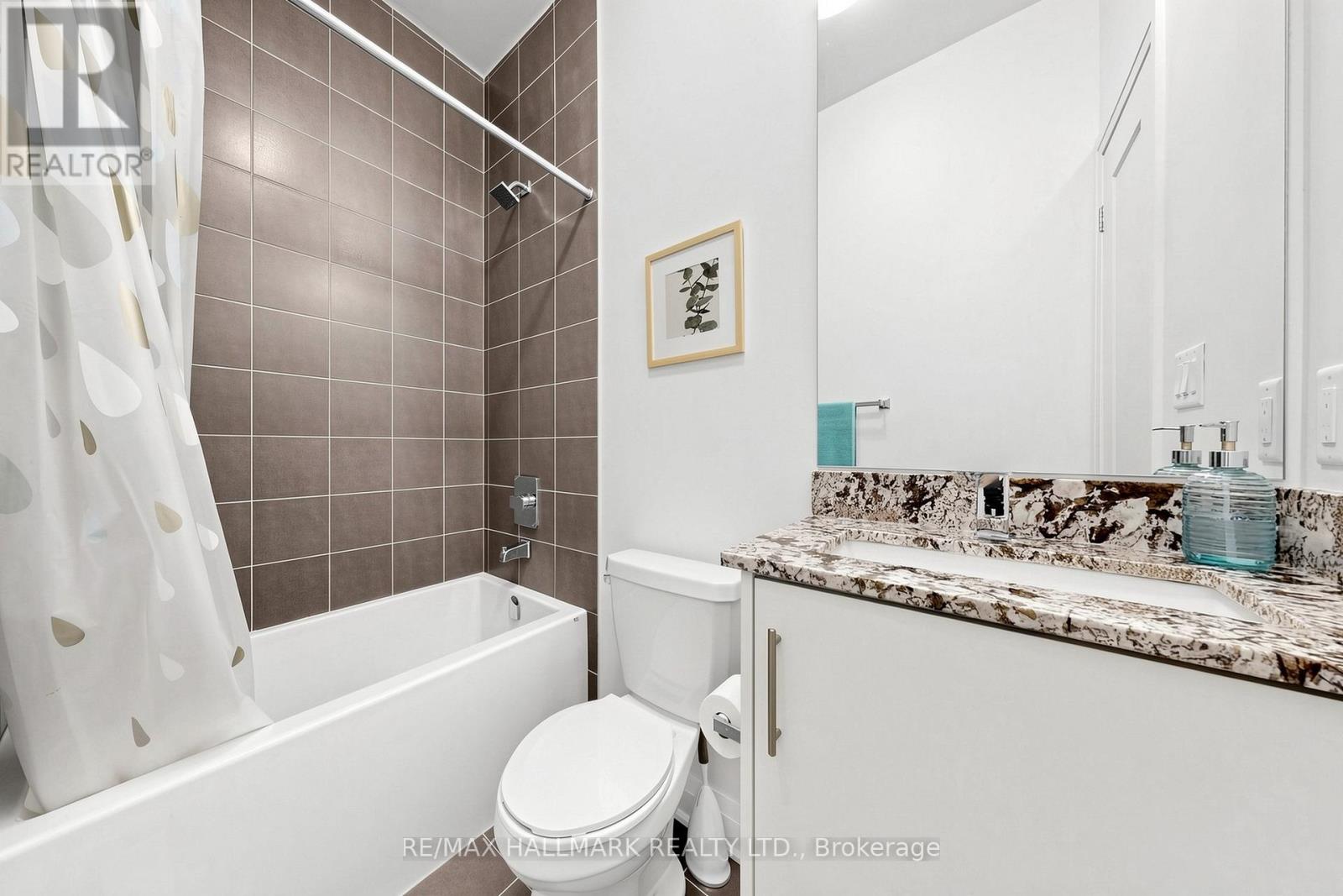 16 Vern Robertson Gate, Uxbridge, Ontario  L9P 0R9 - Photo 35 - N13493554