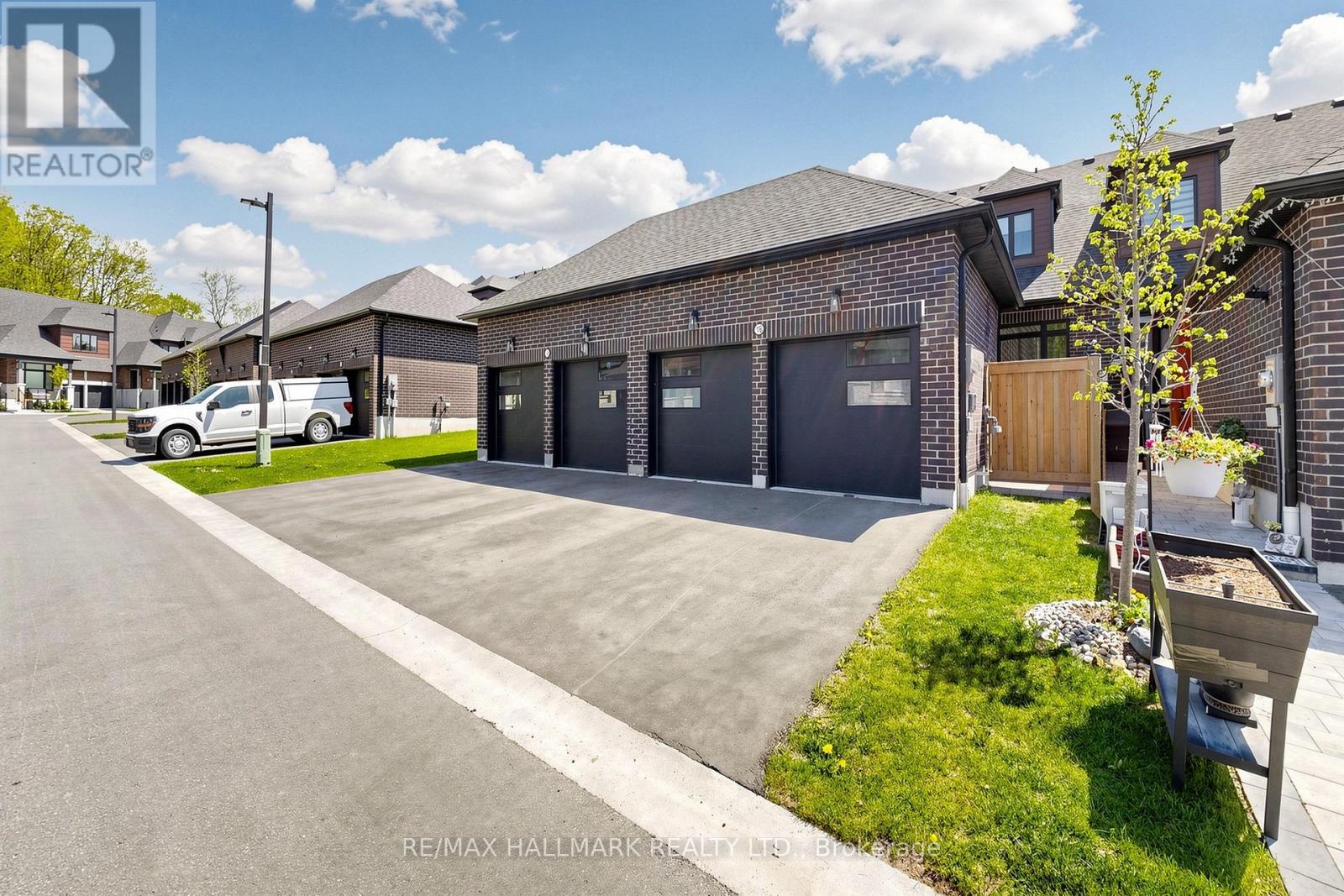 16 Vern Robertson Gate, Uxbridge, Ontario  L9P 0R9 - Photo 41 - N13493554