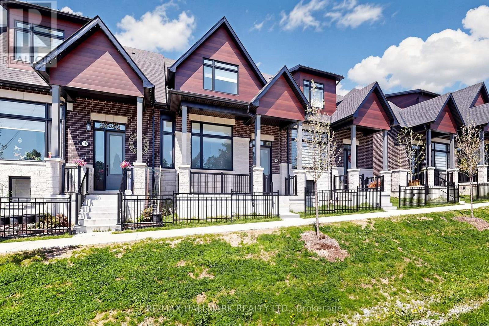 16 Vern Robertson Gate, Uxbridge, Ontario  L9P 0R9 - Photo 44 - N13493554