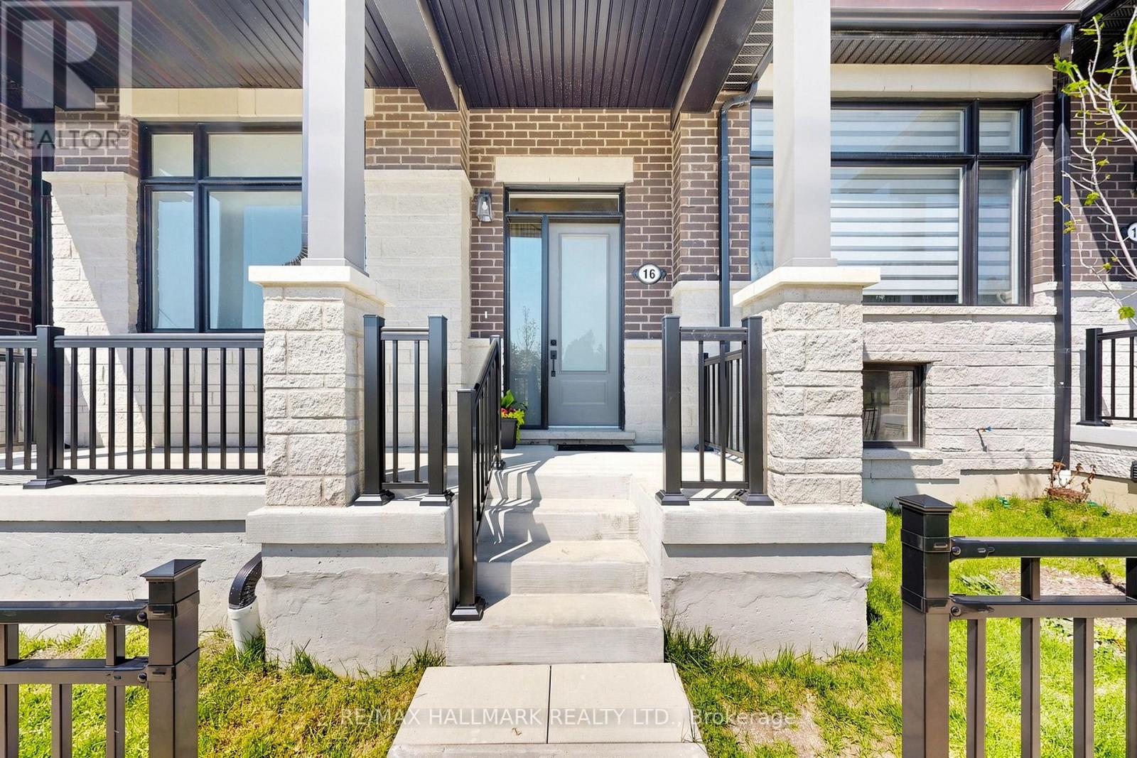 16 Vern Robertson Gate, Uxbridge, Ontario  L9P 0R9 - Photo 46 - N13493554
