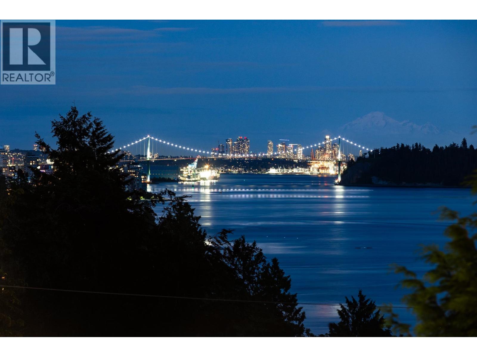449 Hillcrest Street, West Vancouver, British Columbia  V7V 2L8 - Photo 28 - R3138676