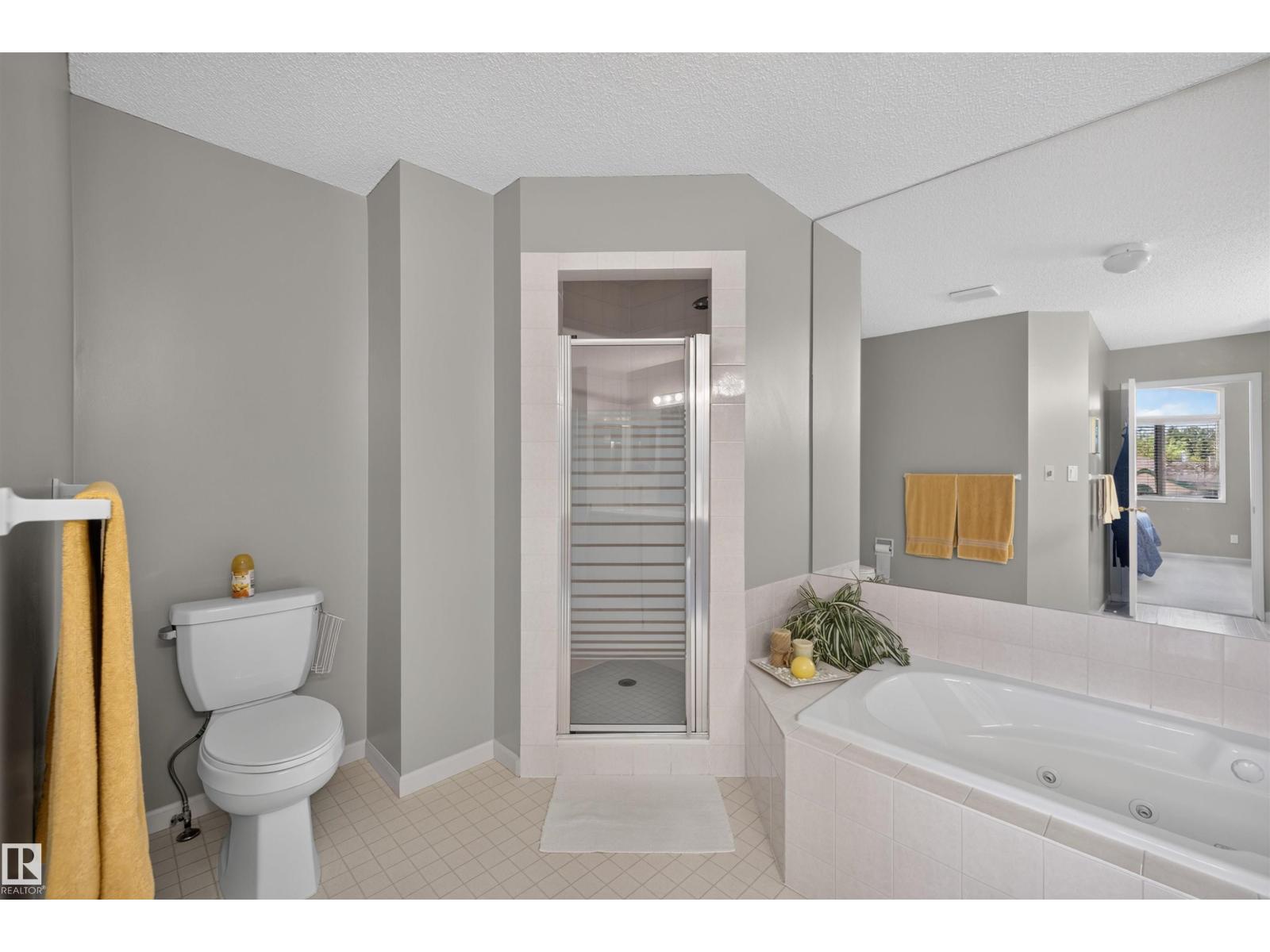 1044 Carter Crest Rd NW, Edmonton, Alberta  T6R 2K2 - Photo 18 - E4495826