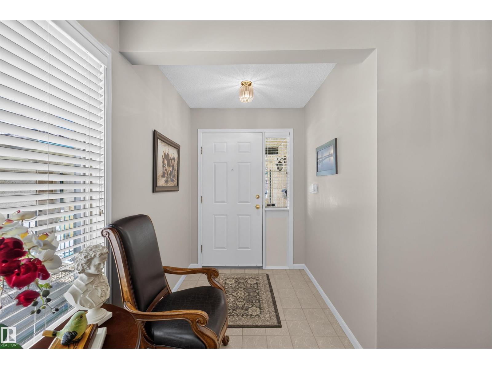 1044 Carter Crest Rd NW, Edmonton, Alberta  T6R 2K2 - Photo 32 - E4495826