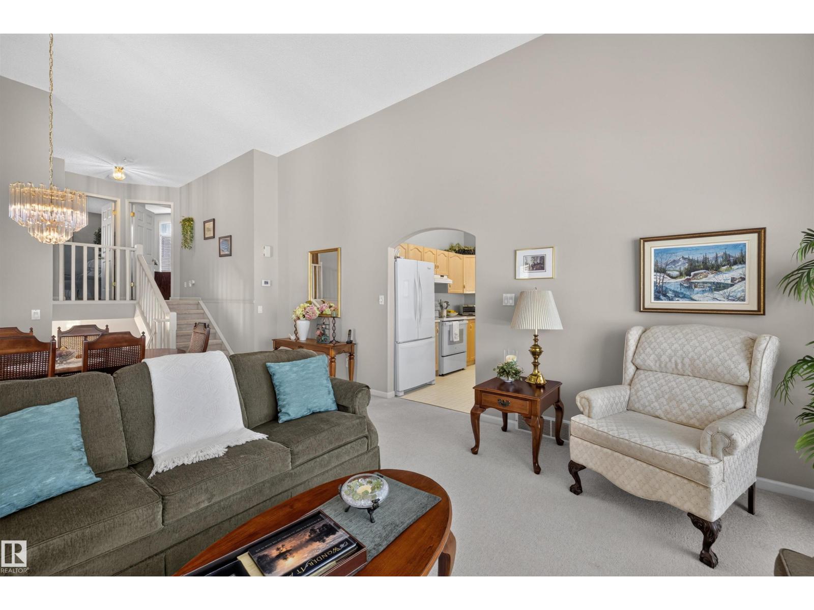 1044 Carter Crest Rd NW, Edmonton, Alberta  T6R 2K2 - Photo 5 - E4495826