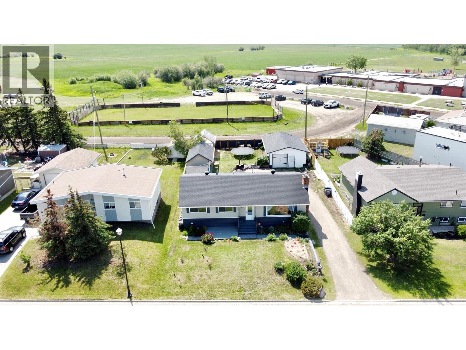 1813 110 Avenue, Dawson Creek, British Columbia  V1G 0A3 - Photo 28 - 10392812