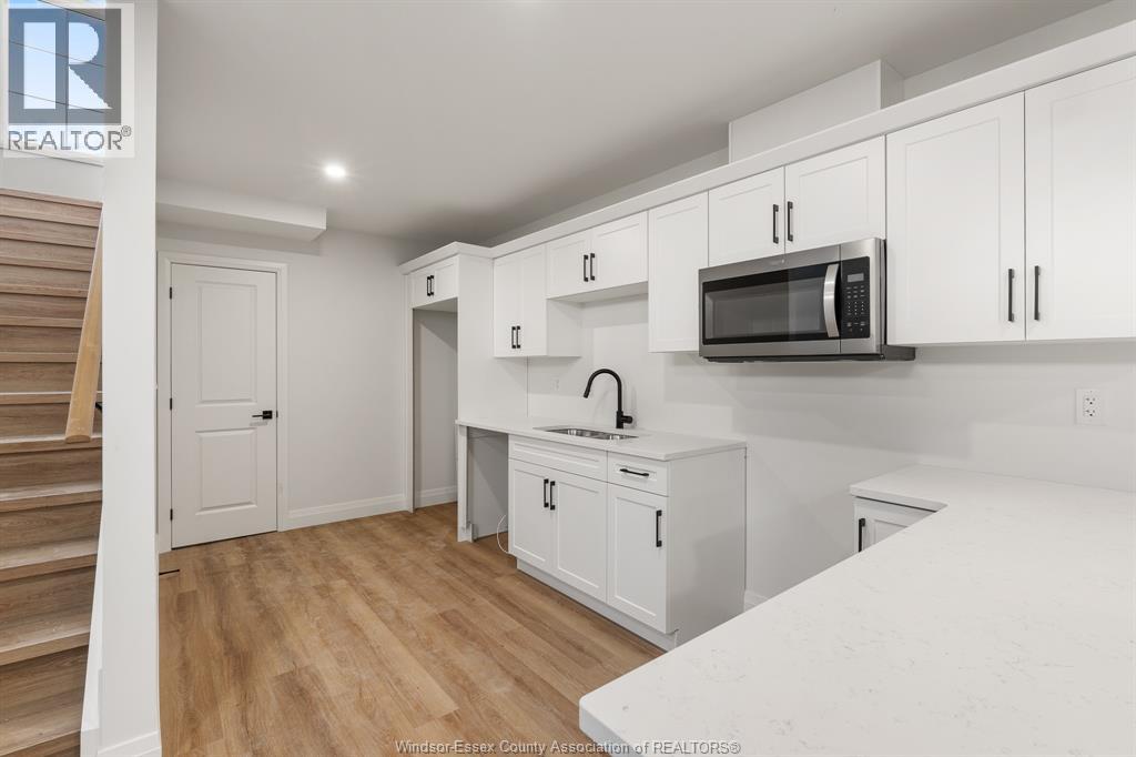 715 Elliot Point Road Unit# B, Amherstburg, Ontario  N9V 0H1 - Photo 9 - 26015332
