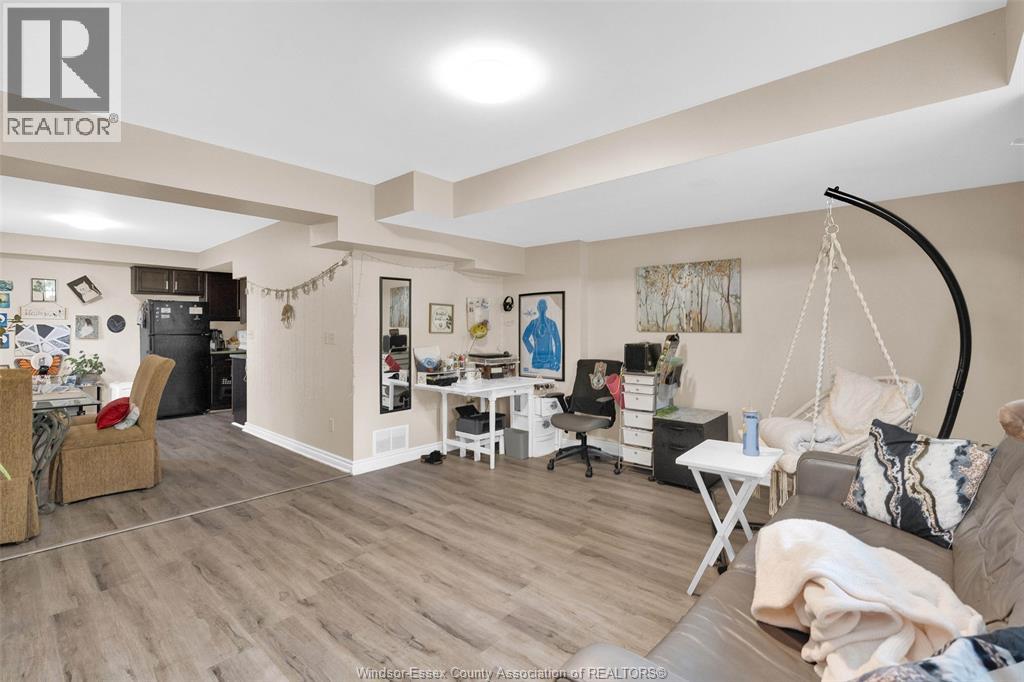 4851 Matchett Unit# 2, Windsor, Ontario  N9C 2A7 - Photo 7 - 26015321