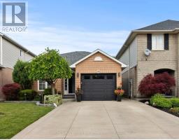 40 BRIDGETTE DRIVE, Hamilton, Ontario