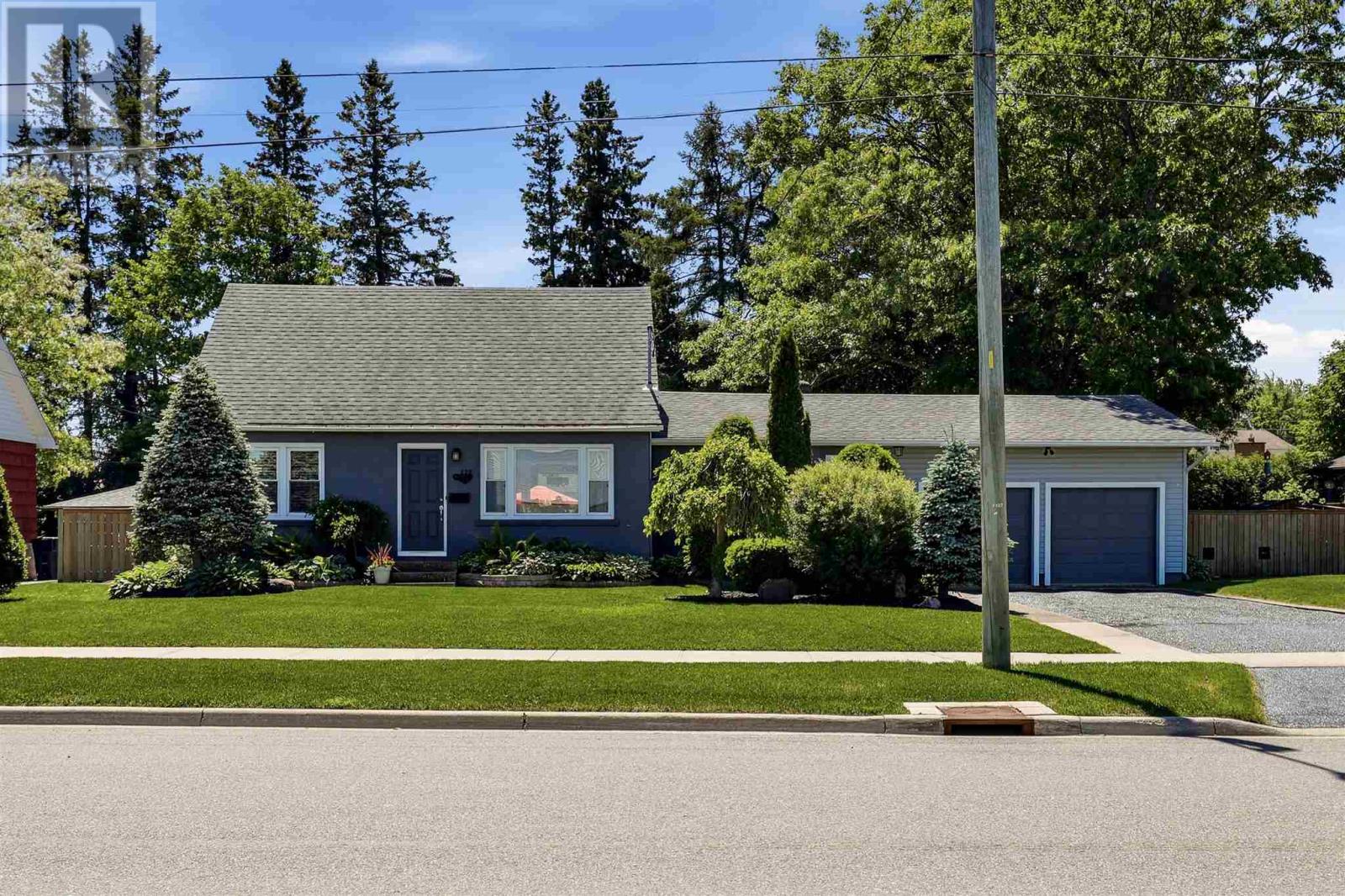 127 McMeeken ST, Sault Ste. Marie, Ontario