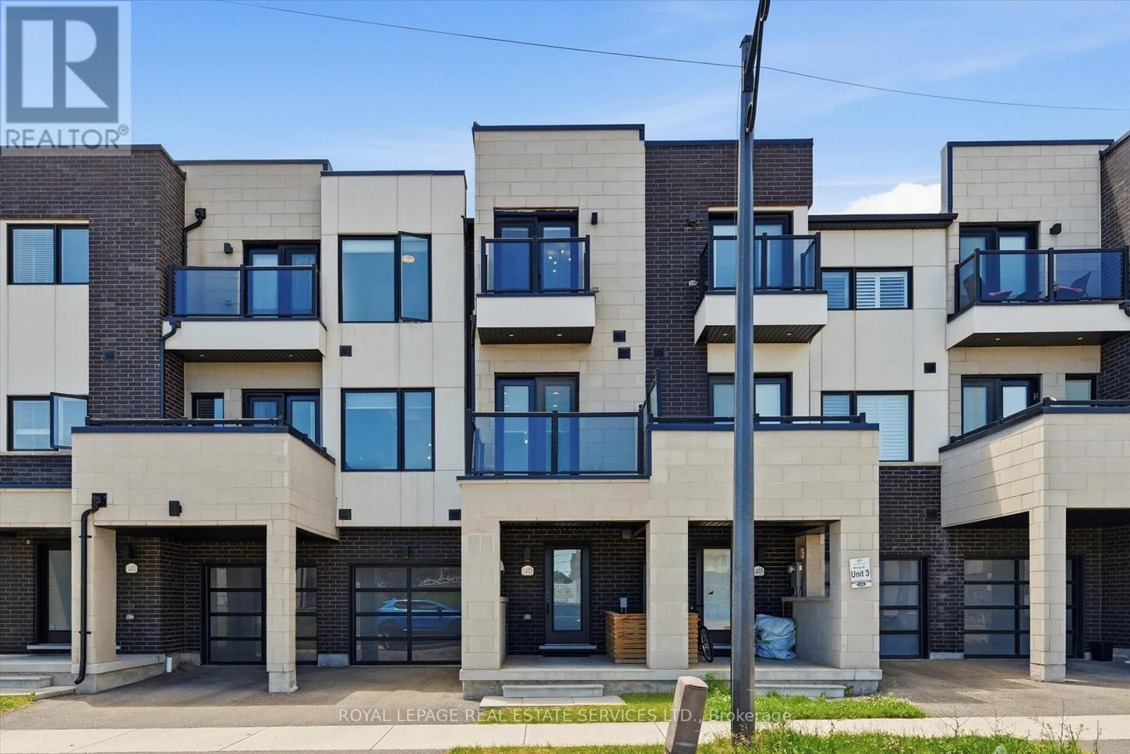 1403 CLARRIAGE COURT, Milton, Ontario