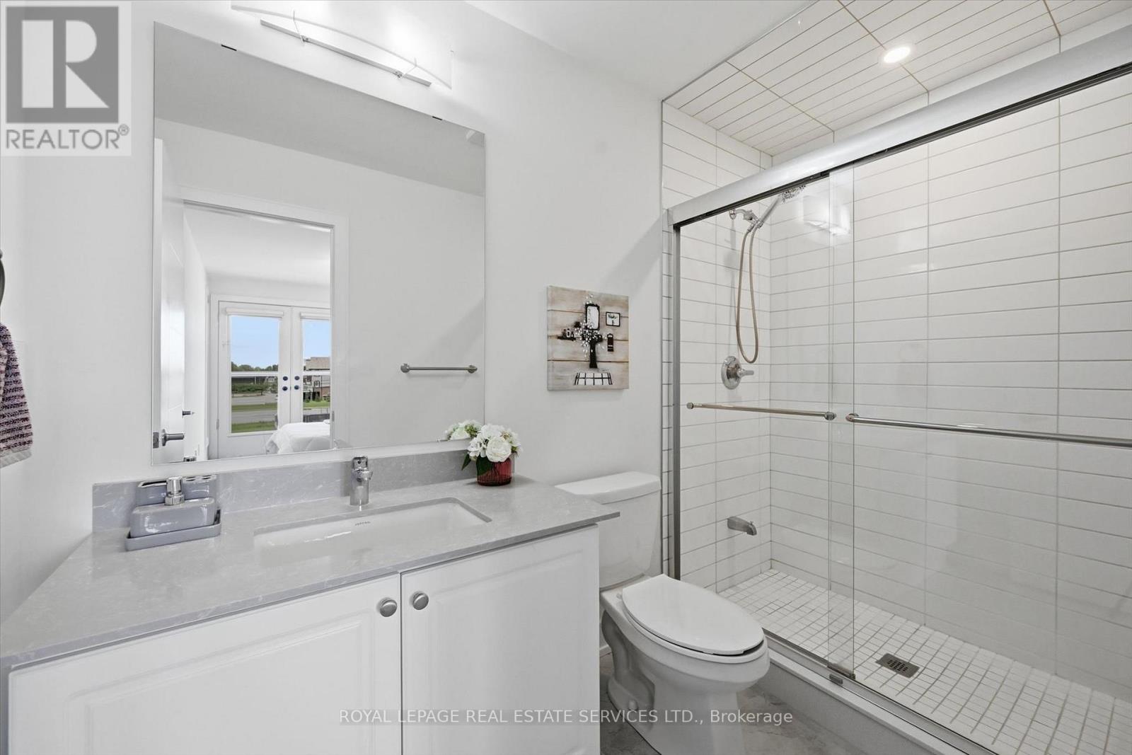 1403 Clarriage Court, Milton, Ontario  L9E 1L6 - Photo 25 - W13493382